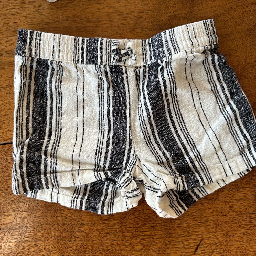 NWOT Girls shorts